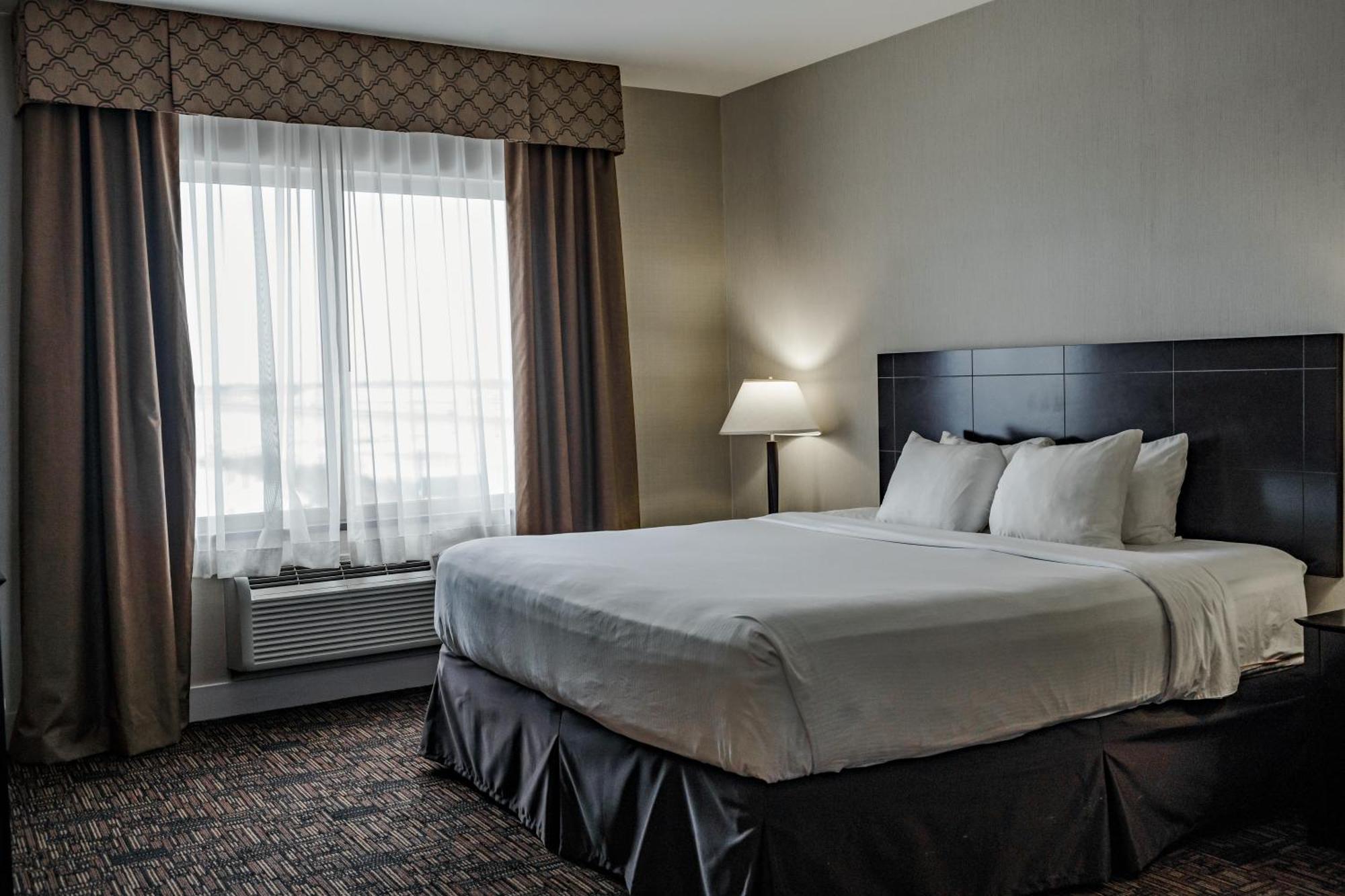 Radisson Hotel Edmonton Airport Ледюк Екстериор снимка